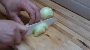 САМОЕ ВКУСНОЕ ЖАРЕНОЕ МЯСО готовится по такому рецепту. Нежнейшее мясо жареное на сковороде