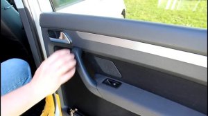 Нескучный Volkswagen Touran 2,0 Турбо  2010 года Обзор