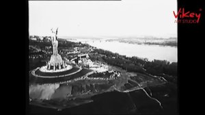 Стих "Опустела без тебя земля..." в исполнении Виктора Корженевского, 0+