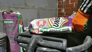 как замешать сухие смеси без пыли