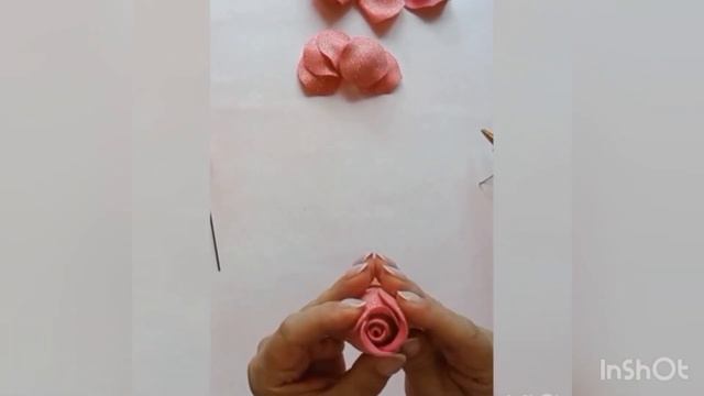 Роза из фоамирана . Мк «Роза - магнит»