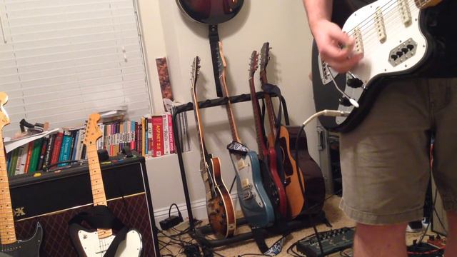 Squier Vintage Modified Bass VI