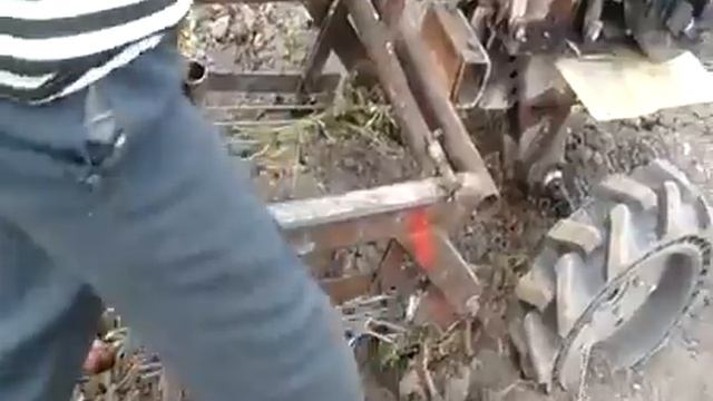 самодельная картофелекопалка