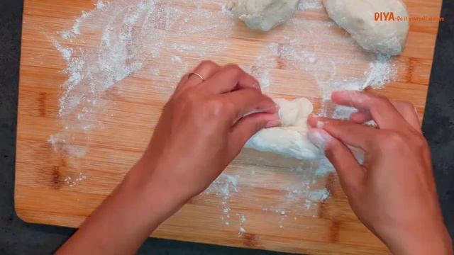 Braided stuffed pizza bread Recipe | Recipe with Pizza Dough | Vegetable Stuffed Braided Bread смотреть онлайн