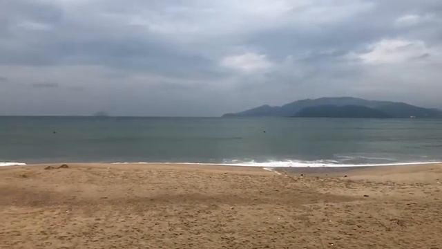 Видео из чата туристов. Погода в Нячанге 30 сентября. смотреть онлайн