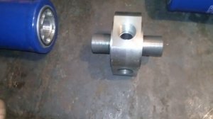 Гидравлический фильтр для эксковатора юмз 26 21