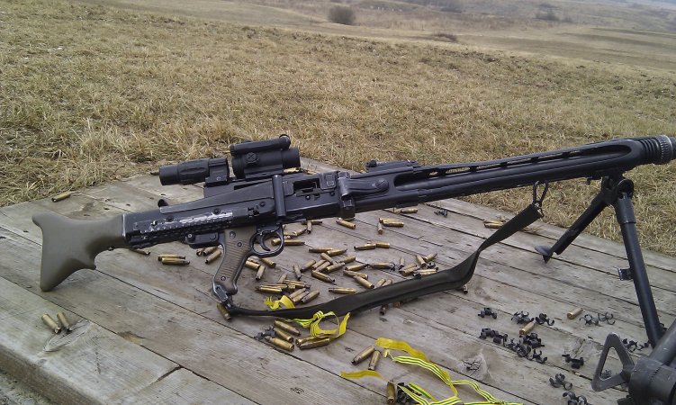 Сборка немецкого пулемёта MG 3 калибра 7.62x51.