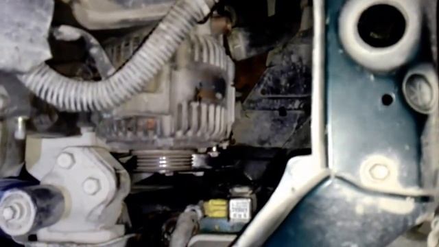 Снятие Генератора с Toyota Yaris Verso Funcargo смотреть онлайн