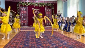 Танец «Солнышко»