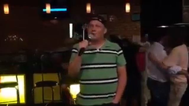 Американец Бен Торгерсон поет монгольскую песню Хар хархан харц. Юта. США смотреть онлайн