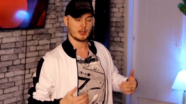 ВОЛЮМ ПРОДАЛСЯ ХОЧУ ПОЖРАТЬ / СЕРЫЙ ЗАДОНАТИЛ ЗА ТРЕШ ЗАДАНИЕ / ПОРВАЛ ФУТБОЛКУ ЗА ДОНАТ НА СТРИМЕ смотреть онлайн