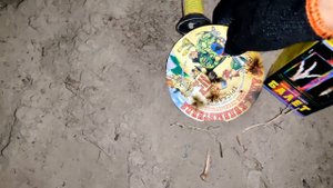 🔥ВЗРЫВАЕМ САЛЮТЫ И ПЕТАРДЫ НОЧЬЮ✨ЗАПУСТИЛ МНОГО РАКЕТ🔴ТЕСТ ФОНТАНА, РИМСКИХ СВЕЧЕЙ, и МНОГО ПЕТАРД