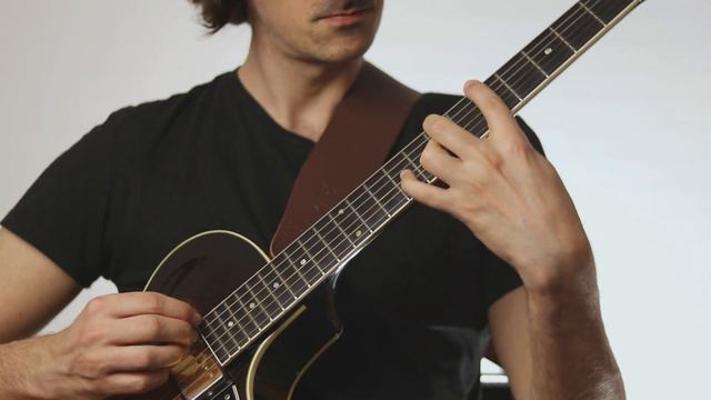 Is the Semi Hollow the Most Versatile Jazz Guitar? смотреть онлайн