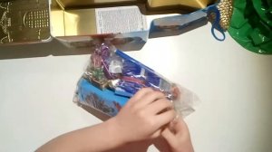 ОБЗОР ПОДАРКОВ С КРЕМЛЁВСКОЙ ЁЛКИ. (Эмилия) Сладкие подарки с ГЛАВНОЙ ЁЛКИ СТРАНЫ. Новый Год.