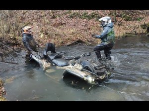 Вокруг болот на квадроциклах!