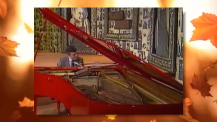 Раймонд Паулс - Листья жёлтые смотреть онлайн