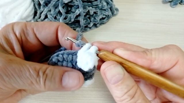 Давайте свяжем крючком Паучка!