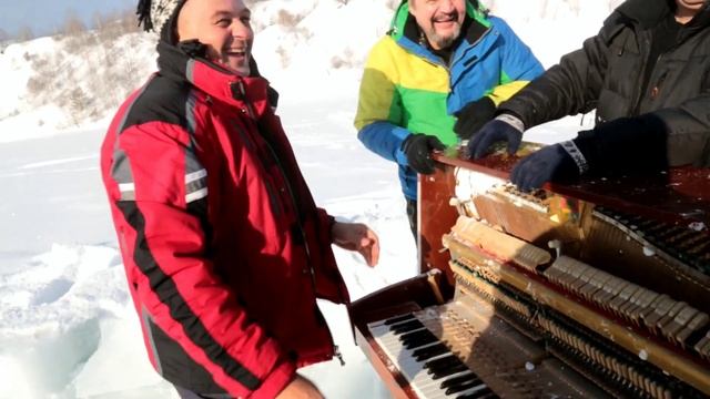 Подводные пианисты смотреть онлайн