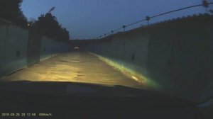 Головной свет галоген против линзованный LED птф