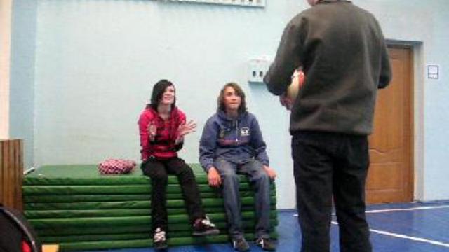 Странная игра...