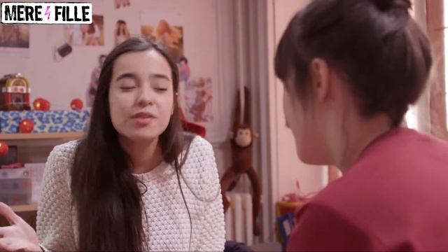 Mère et fille : Portable cassé - La gourmandise - Le don de Léa - Battle de voiture смотреть онлайн