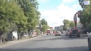 Подборка Из жизни Огнеборца - Пожарные машины едут на вызов (ДТП и Аварии Пожарных)