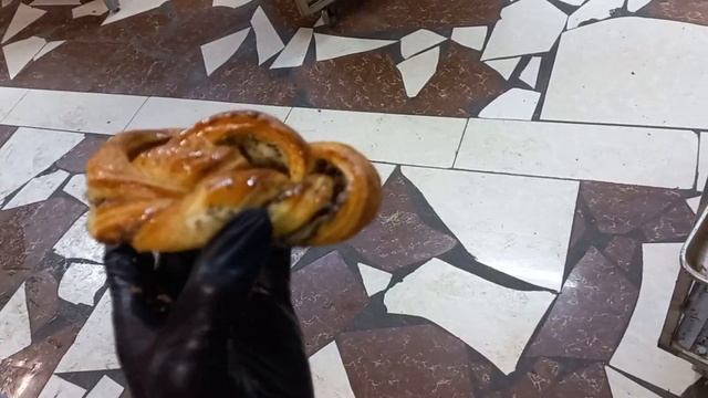 Слойка с маком #выпечка #круасаны #рулеты #слойки #мастеркласс #мастер смотреть онлайн