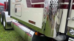 Classic Beauty ! 2024 Kenworth W900 Maska Kenworth 100 Edition - 2023 Challenge 255 Truck Show