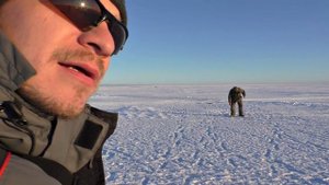 МОНСТР БОРОЛСЯ ДО ПОСЛЕДНЕГО!!! Зимняя рыбалка на щуку. Большая щука на жерлицы.