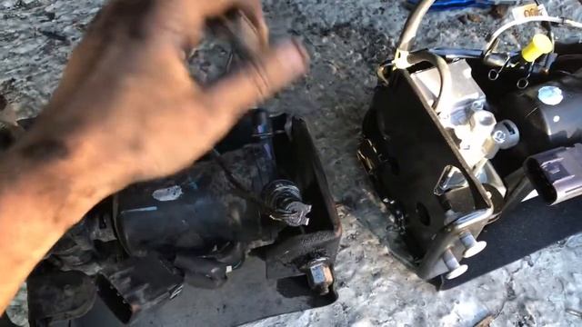Part 2. Rear shocks replacement. Tahoe / Suburban 2015-2020 & Air Compressor replacement. смотреть онлайн