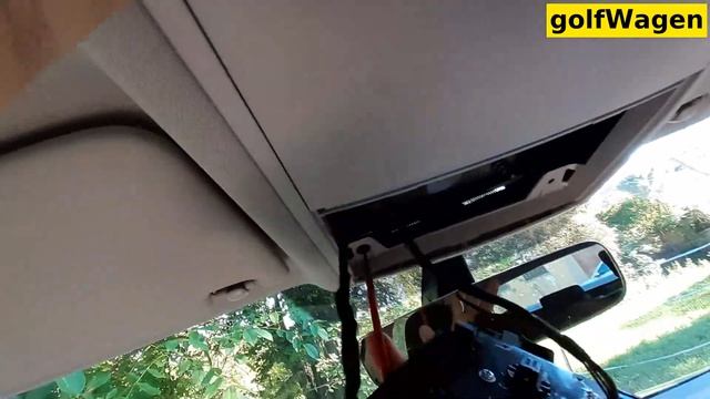 Снятие центрального плафона освещения VW Golf 7 смотреть онлайн