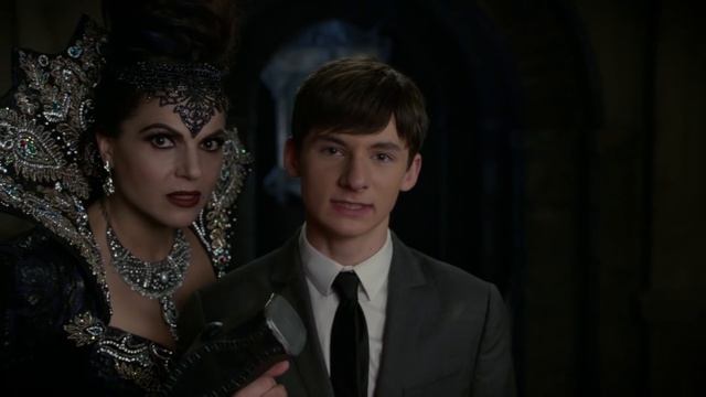 Henry Saves Regina and Emma - Once Upon A Time смотреть онлайн