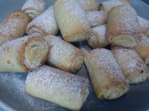 ТВОРОЖНЫЕ РУЛЕТИКИ С НАЧИНКОЙ.