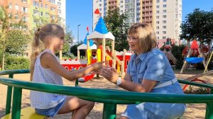 Игра "Летела корова"(август, 22)