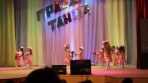 танцевальный кружок "Алиса" танец с куклой "Доченька моя"