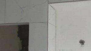 S4030001 conve Внешний угол на дверных откосах из керамогранита.