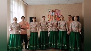 «Развесёлый хуторок»"Солнце закатилось тёмно-серой дымкой» современная народная