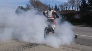Sur Ron Light Bee EBMX X-9000 Dunlop Moto3 Burnout
