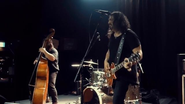 VDELLI - cover WatchTower Jimi Hendrix смотреть онлайн