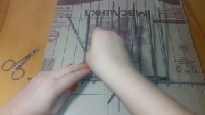 Квадратное дно для корзины из газетных трубочек