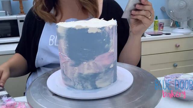 Decorating смотреть онлайн