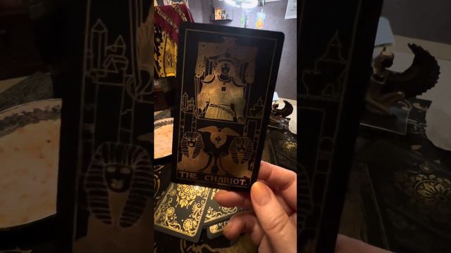 Погадаем на ком есть негатив? Напишите какую карту выбрали в комментариях смотреть онлайн