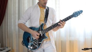 Ep. 10 - NOW I'M HERE - Queen Wembley '86 Guitar Cover Series -