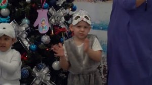 "Песенка для ёлочки" Евтодьевой Аллы / малыши/