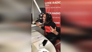 Бузова поет свои песни на Love Radio  ❤️❤️❤️  18.10.2017