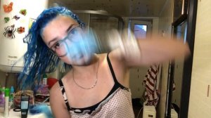 Крашу волосы в синий в домашних условиях