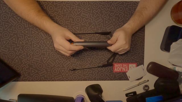 Voge 525 DSX распаковка и обзор крепления для навигатора / карплея под стекло смотреть онлайн