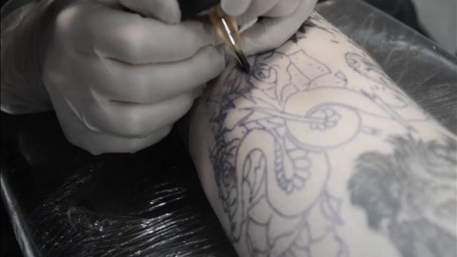 Процесс создания татуировки от Jane Tattoo смотреть онлайн