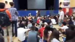 Реакция американских школьников на неожиданное включение гимна России