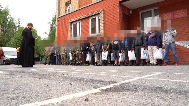 Служить вместе